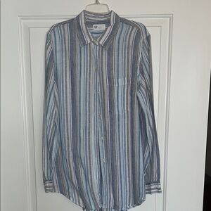GAP Womens Linen Buttondown- Boyfriend cut- Like New!